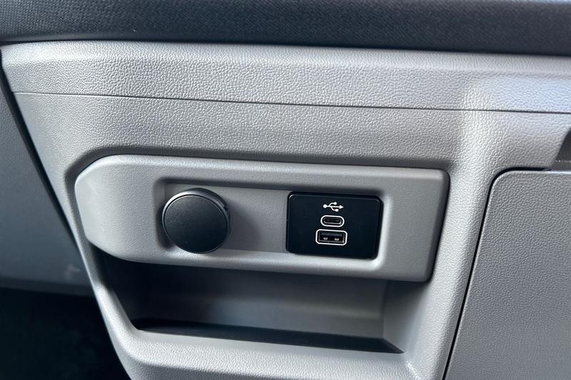 Used Ford Tourneo Custom 2025 for sale - 77951207: Photo 41