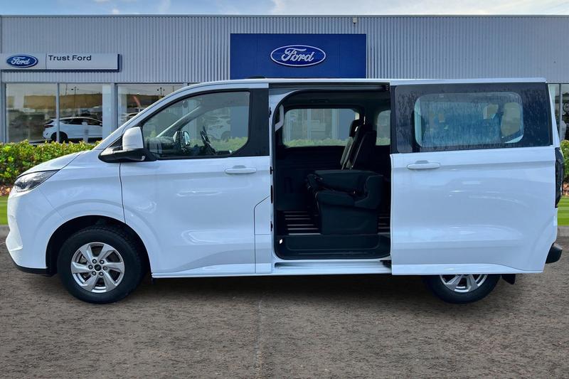 Used Ford Tourneo Custom 2025 for sale - 77951207: Photo 6