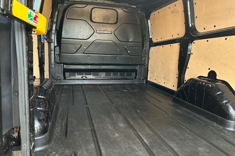 Used Ford Transit Custom 2023 for sale - 76603360: Photo 28