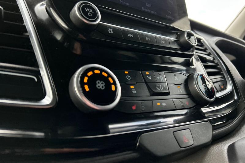 Used Ford Transit Custom 2022 for sale - 78206091: Photo 40