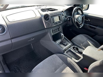 Used Volkswagen Amarok 2016 for sale - 76449286: Photo