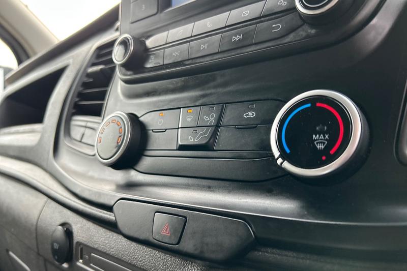 Used Ford Transit Custom 2023 for sale - 78042780: Photo 35