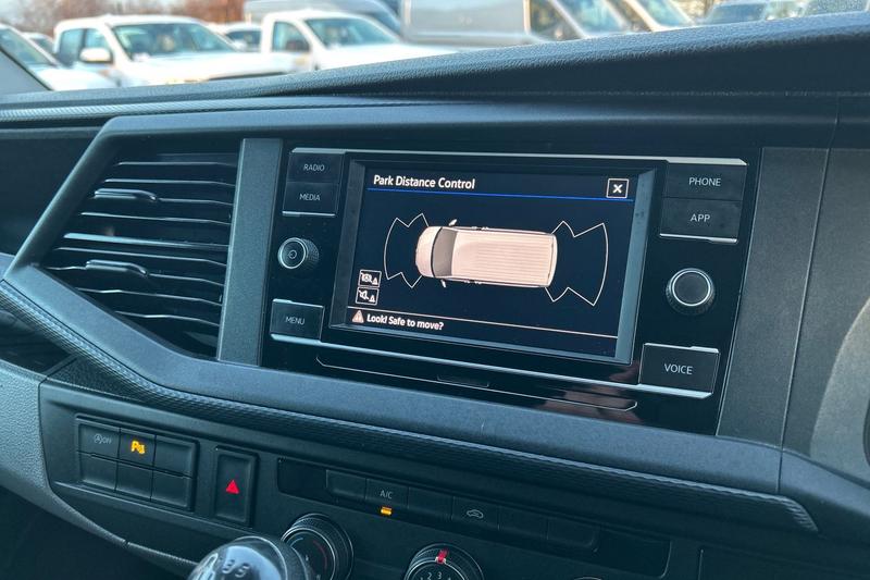 Used Volkswagen Transporter 2021 for sale - 76918300: Photo 15