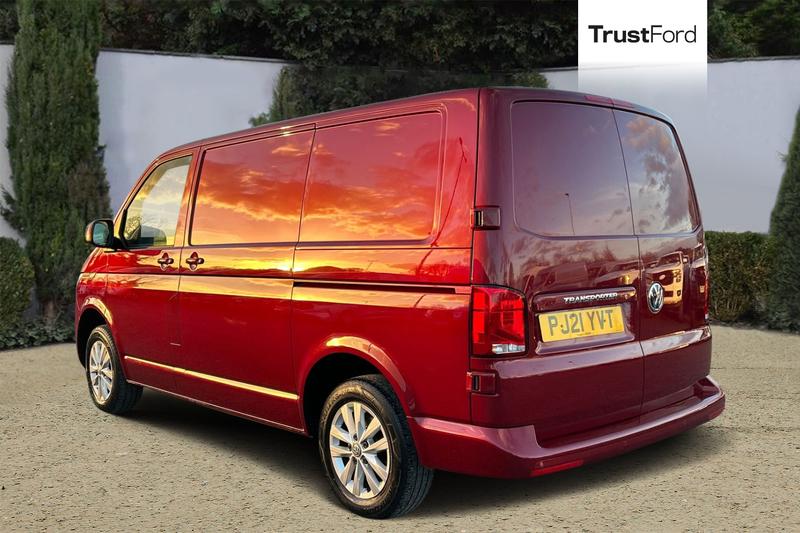 Used Volkswagen Transporter 2021 for sale - 76918300: Photo 2