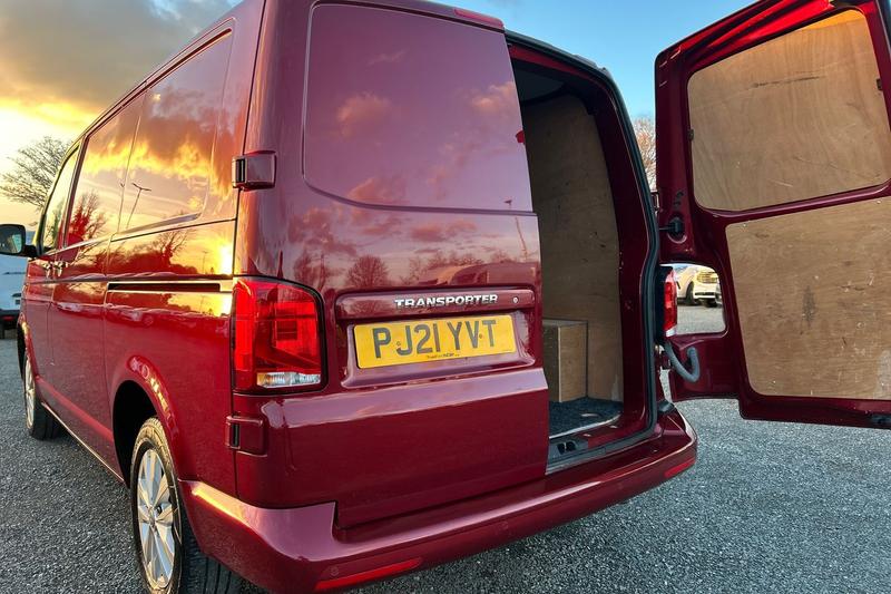 Used Volkswagen Transporter 2021 for sale - 76918300: Photo 29