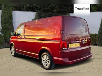 Used Volkswagen Transporter 2021 for sale - 76918300: Photo