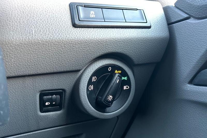 Used Volkswagen Transporter 2021 for sale - 76918300: Photo 35