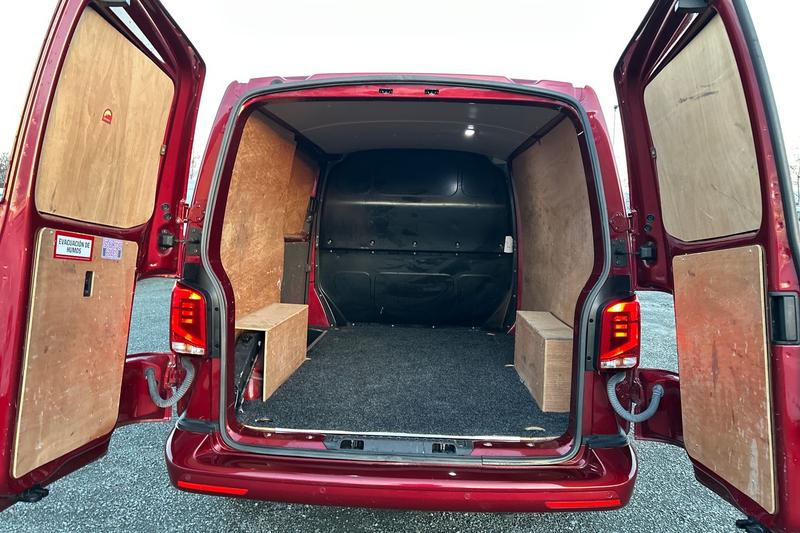 Used Volkswagen Transporter 2021 for sale - 76918300: Photo 6
