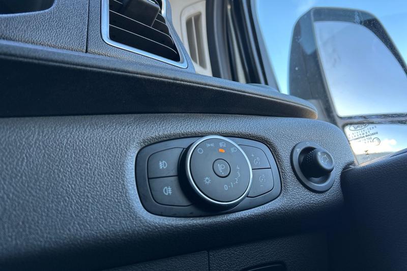 Used Ford Transit 2025 for sale - 76631359: Photo 31