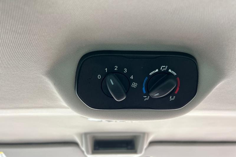 Used Ford Tourneo Custom 2017 for sale - 76184344: Photo 20