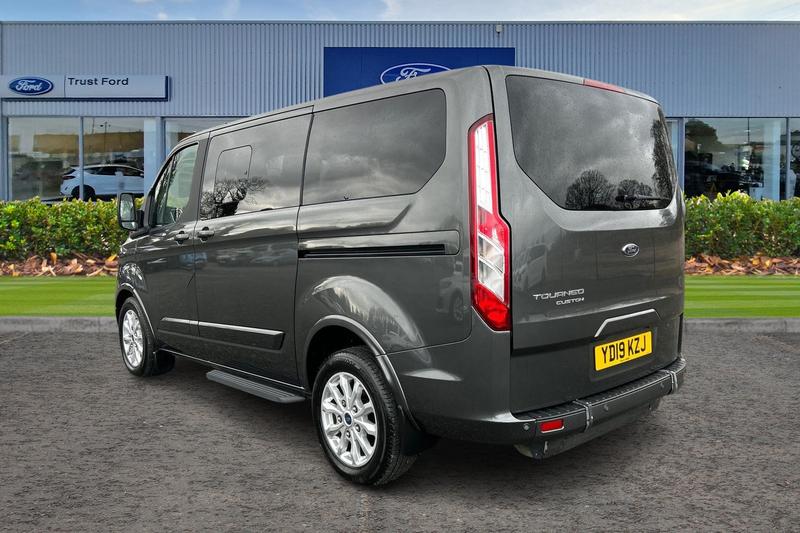 Used Ford Tourneo Custom 2019 for sale - 77493392: Photo 2