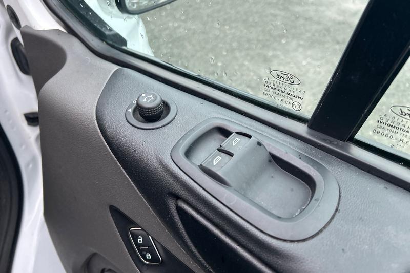 Used Ford Transit Custom 2019 for sale - 76603356: Photo 35