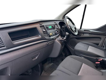 Used Ford Transit Custom 2019 for sale - 77280507: Photo