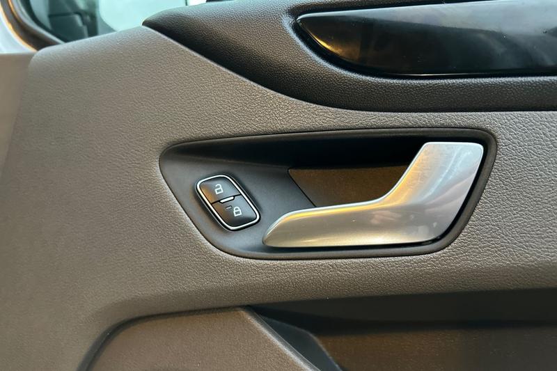 Used Ford Transit Custom 2022 for sale - 76557389: Photo 30
