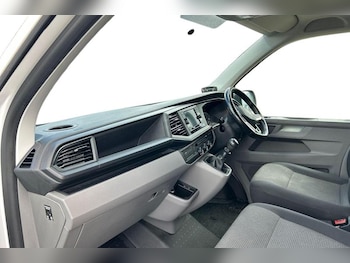 Used Volkswagen Transporter 2023 for sale - 78867828: Photo