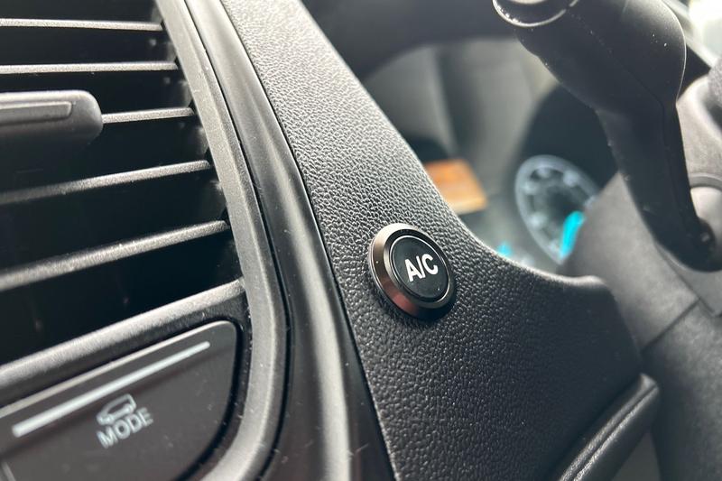 Used Ford Transit 2022 for sale - 77619986: Photo 40