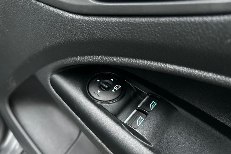 Used Ford Transit Connect 2017 for sale - 76557410: Photo 31