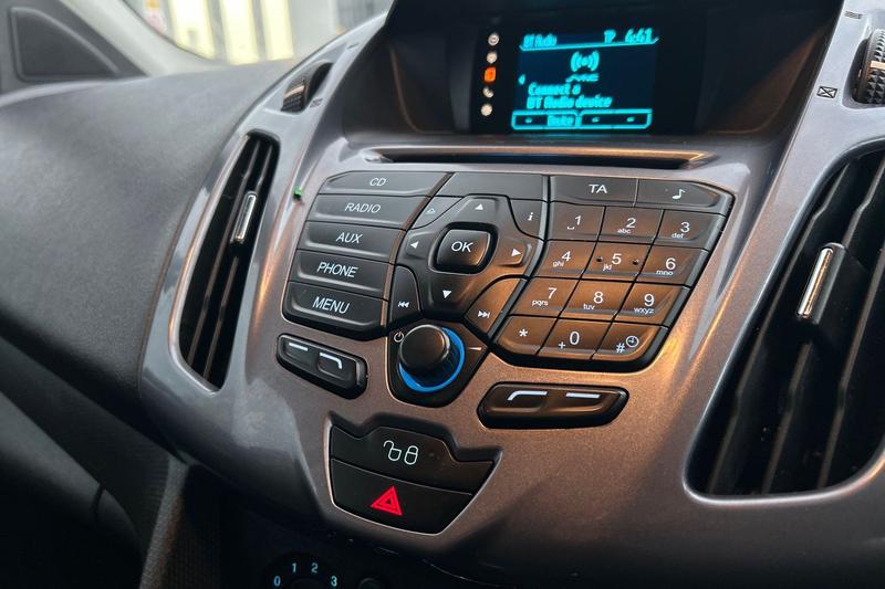 Used Ford Transit Connect 2017 for sale - 76557410: Photo 39