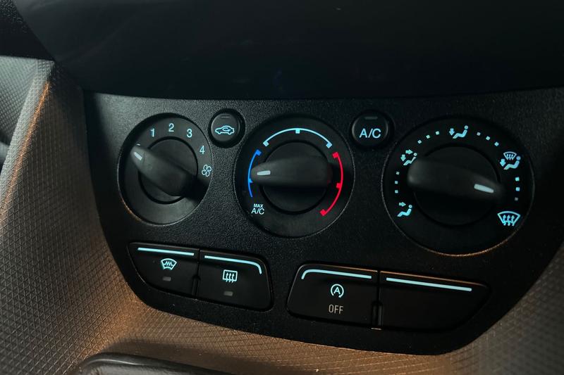 Used Ford Transit Connect 2017 for sale - 76557410: Photo 40