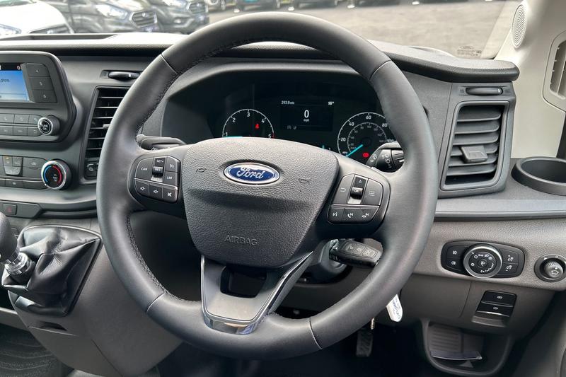 Used Ford Transit 2024 for sale - 76131380: Photo 18