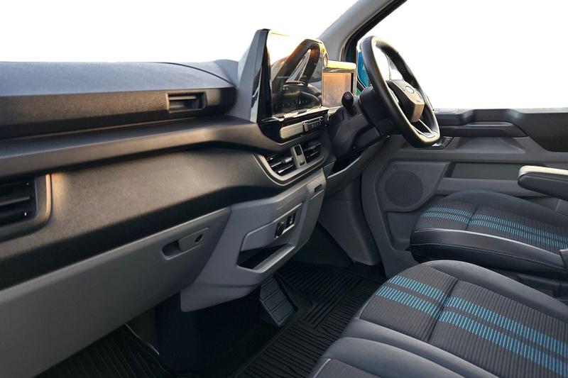 Used Ford Transit Custom 2025 for sale - 77117257: Photo 4