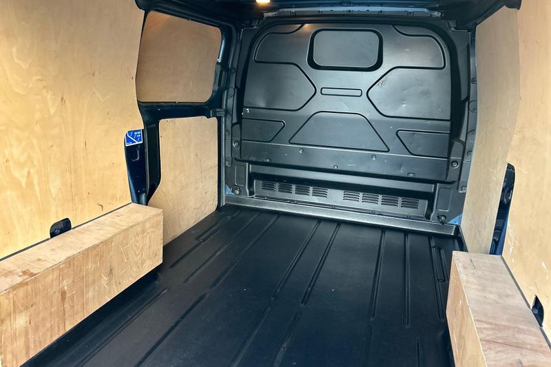 Used Ford Transit Custom 2021 for sale - 77589995: Photo 25