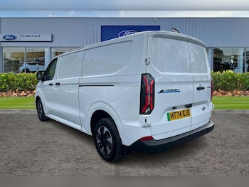 Used Ford Transit Custom 2024 for sale - 78597011: Photo