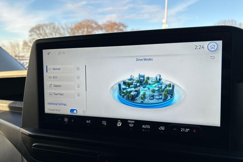 Used Ford Transit Custom 2025 for sale - 77138350: Photo 18