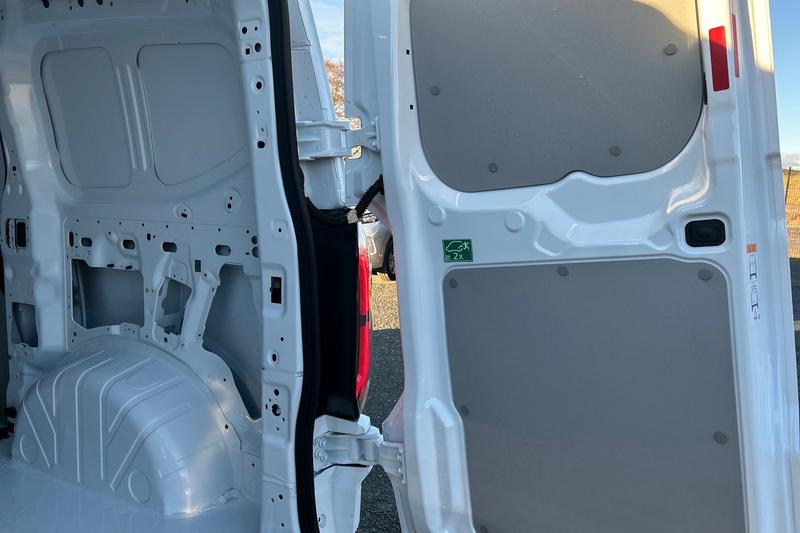 Used Ford Transit Custom 2025 for sale - 77138350: Photo 27