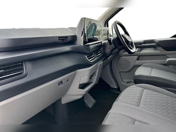 Used Ford Transit Custom 2025 for sale - 79369362: Photo