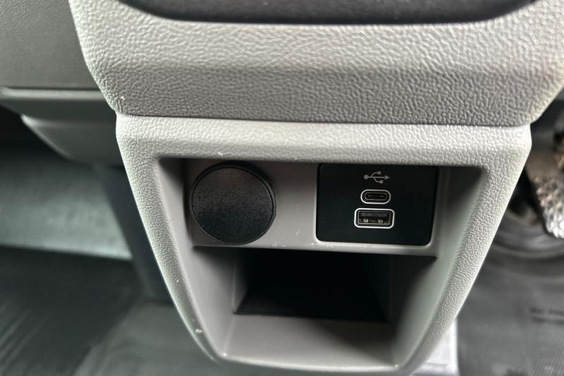 Used Ford Transit Custom 2023 for sale - 76184392: Photo 25