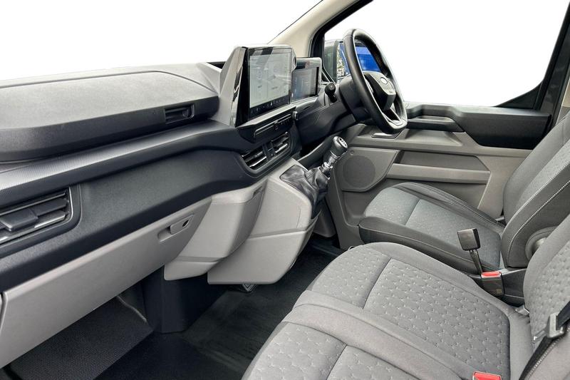 Used Ford Transit Custom 2023 for sale - 76184392: Photo 4