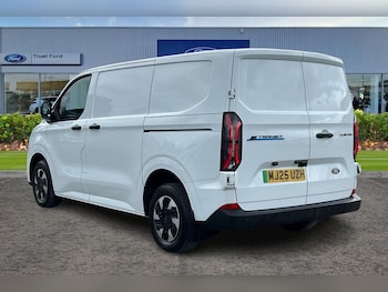 Used Ford E-Transit 2025 for sale - 79280960: Photo