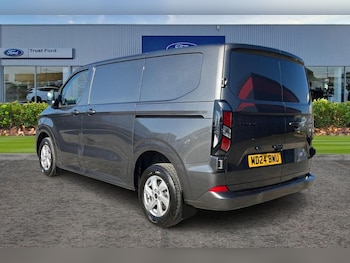 Used Ford Transit Custom 2024 for sale - 76184346: Photo 2