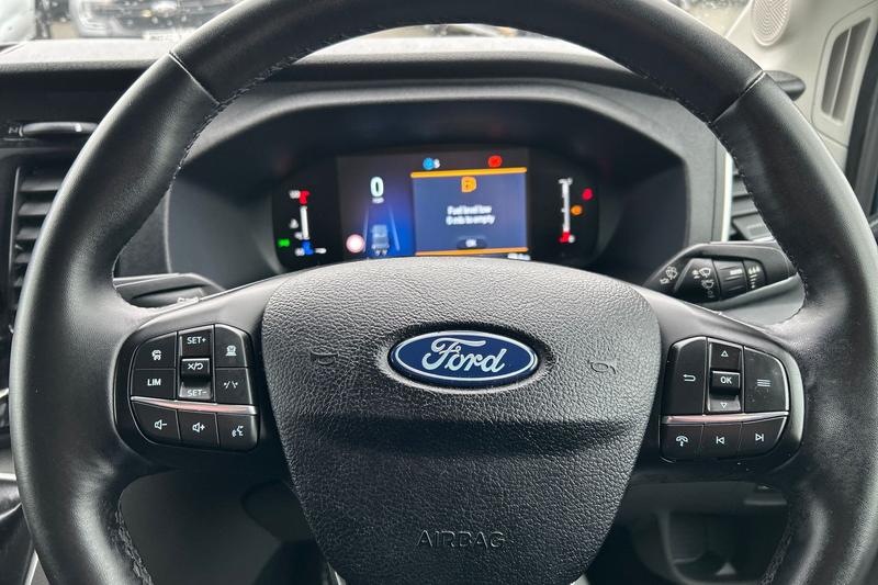 Used Ford Transit 2025 for sale - 77152046: Photo 41