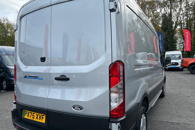 Used Ford Transit 2025 for sale - 77117093: Photo 33