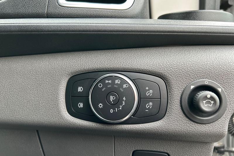 Used Ford Transit 2025 for sale - 77117093: Photo 36