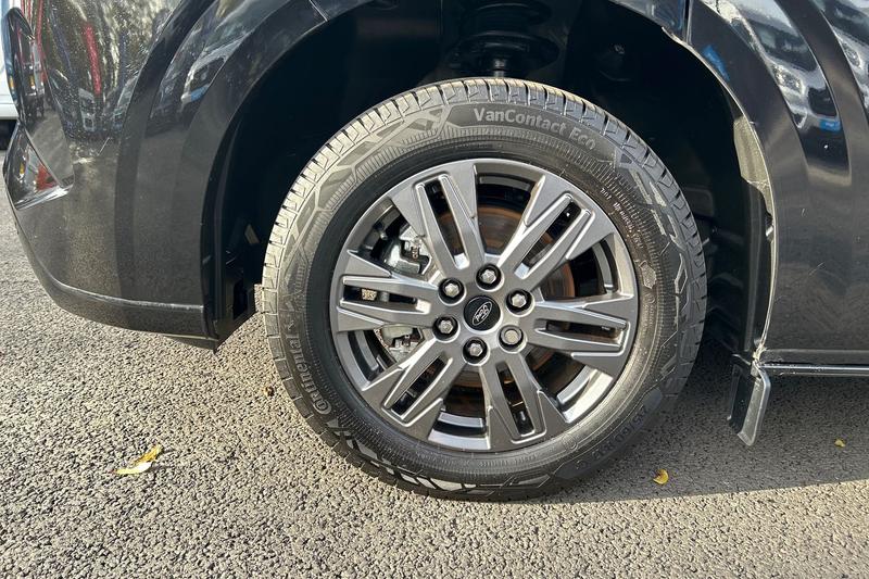 Used Ford E-Tourneo Custom 2025 for sale - 76660093: Photo 25