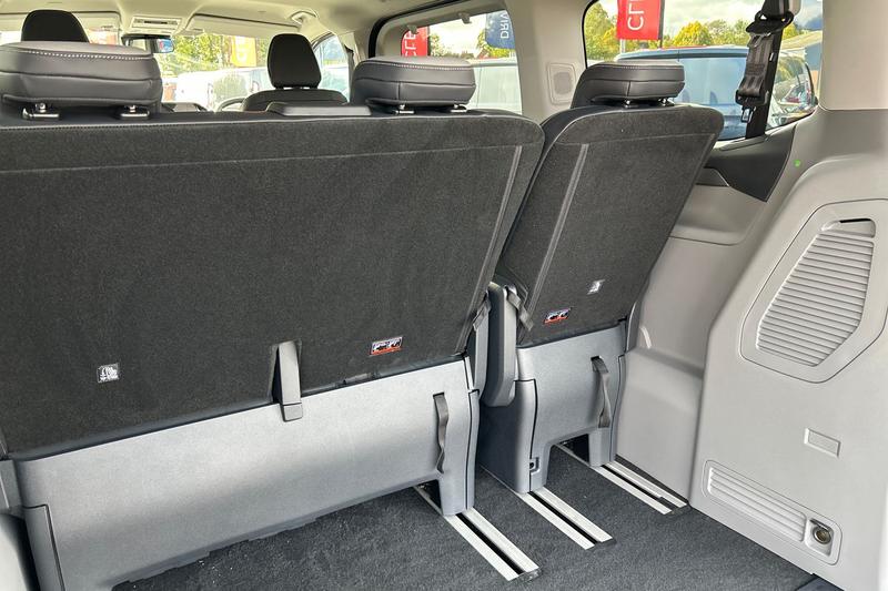 Used Ford E-Tourneo Custom 2025 for sale - 76660093: Photo 26