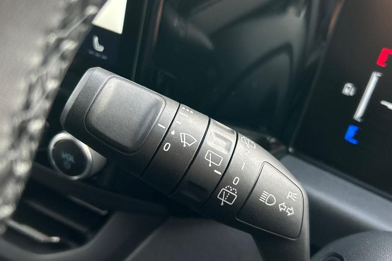 Used Ford E-Tourneo Custom 2025 for sale - 76660093: Photo 36