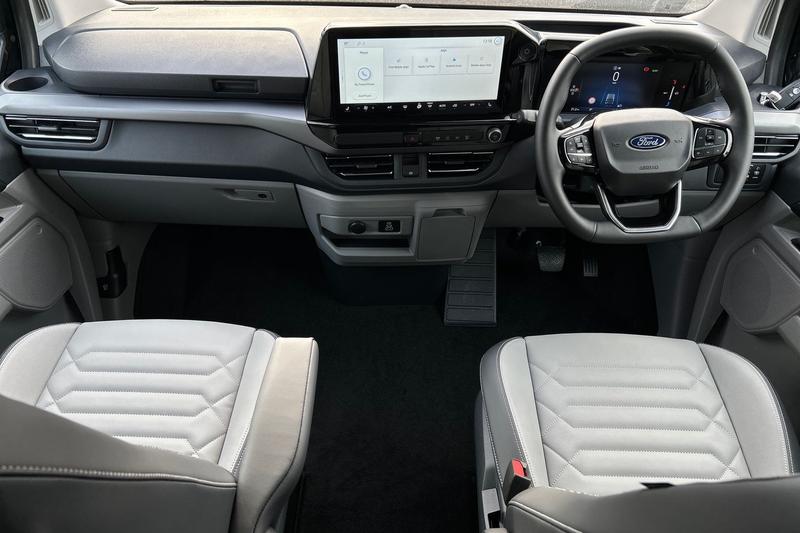 Used Ford E-Tourneo Custom 2025 for sale - 76660093: Photo 39