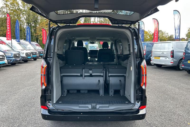 Used Ford E-Tourneo Custom 2025 for sale - 76660093: Photo 7