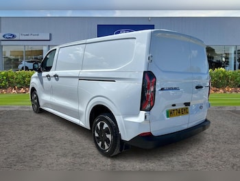 Used Ford Transit Custom 2024 for sale - 78597009: Photo