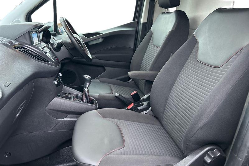 Used Ford Transit Courier 2021 for sale - 76545401: Photo 11