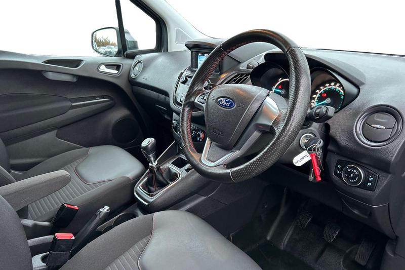 Used Ford Transit Courier 2021 for sale - 76545401: Photo 15
