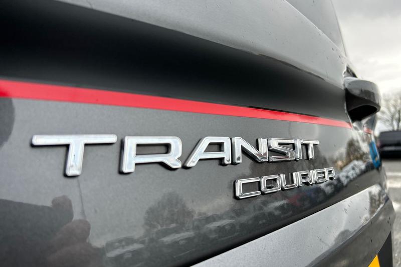 Used Ford Transit Courier 2021 for sale - 76545401: Photo 21