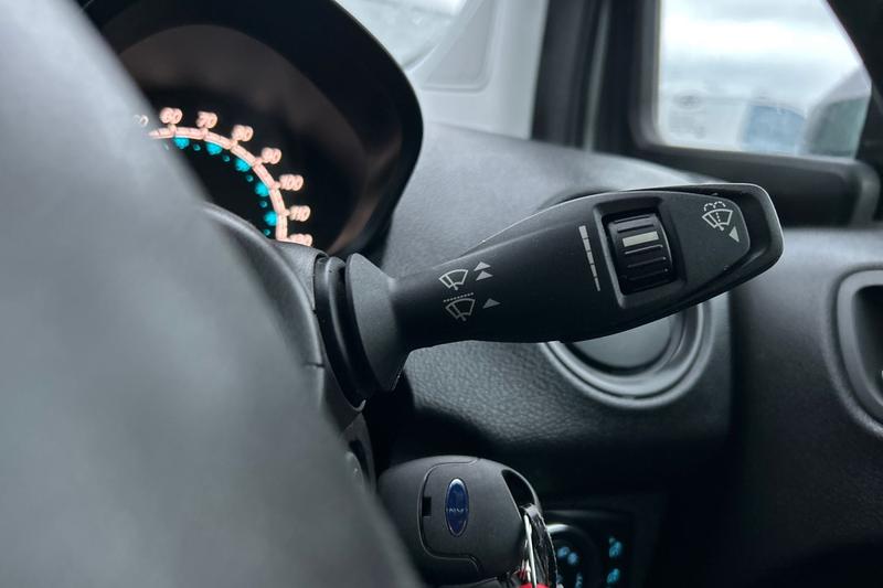 Used Ford Transit Courier 2021 for sale - 76545401: Photo 40