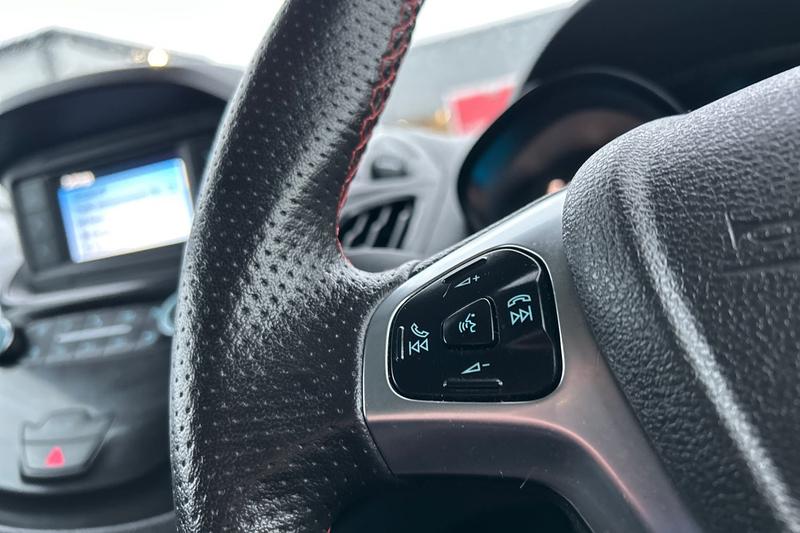 Used Ford Transit Courier 2021 for sale - 76545401: Photo 41