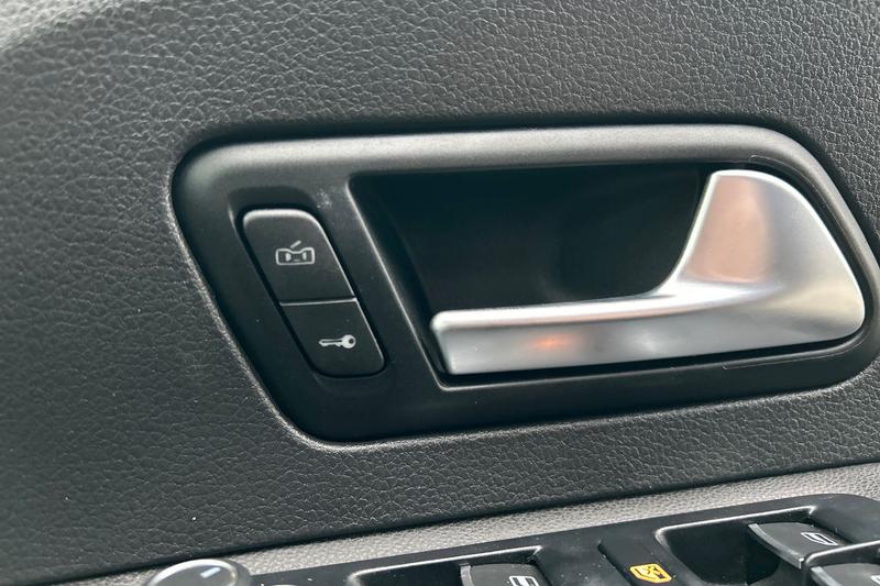 Used Volkswagen Amarok 2020 for sale - 77532734: Photo 26