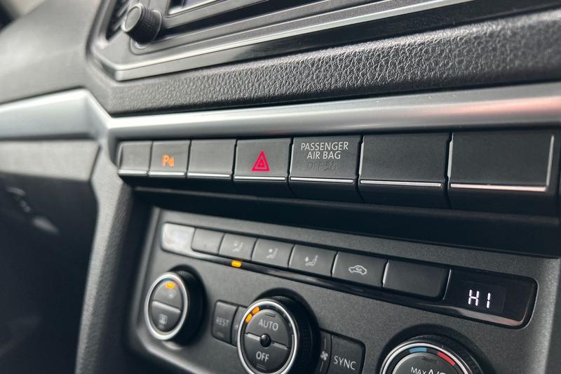 Used Volkswagen Amarok 2020 for sale - 77532734: Photo 36